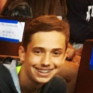 Meet your Posher, Davis